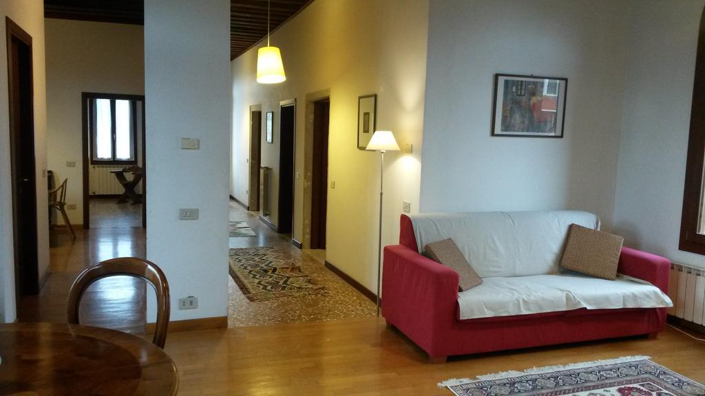 San Trovaso Apartamento Venecia